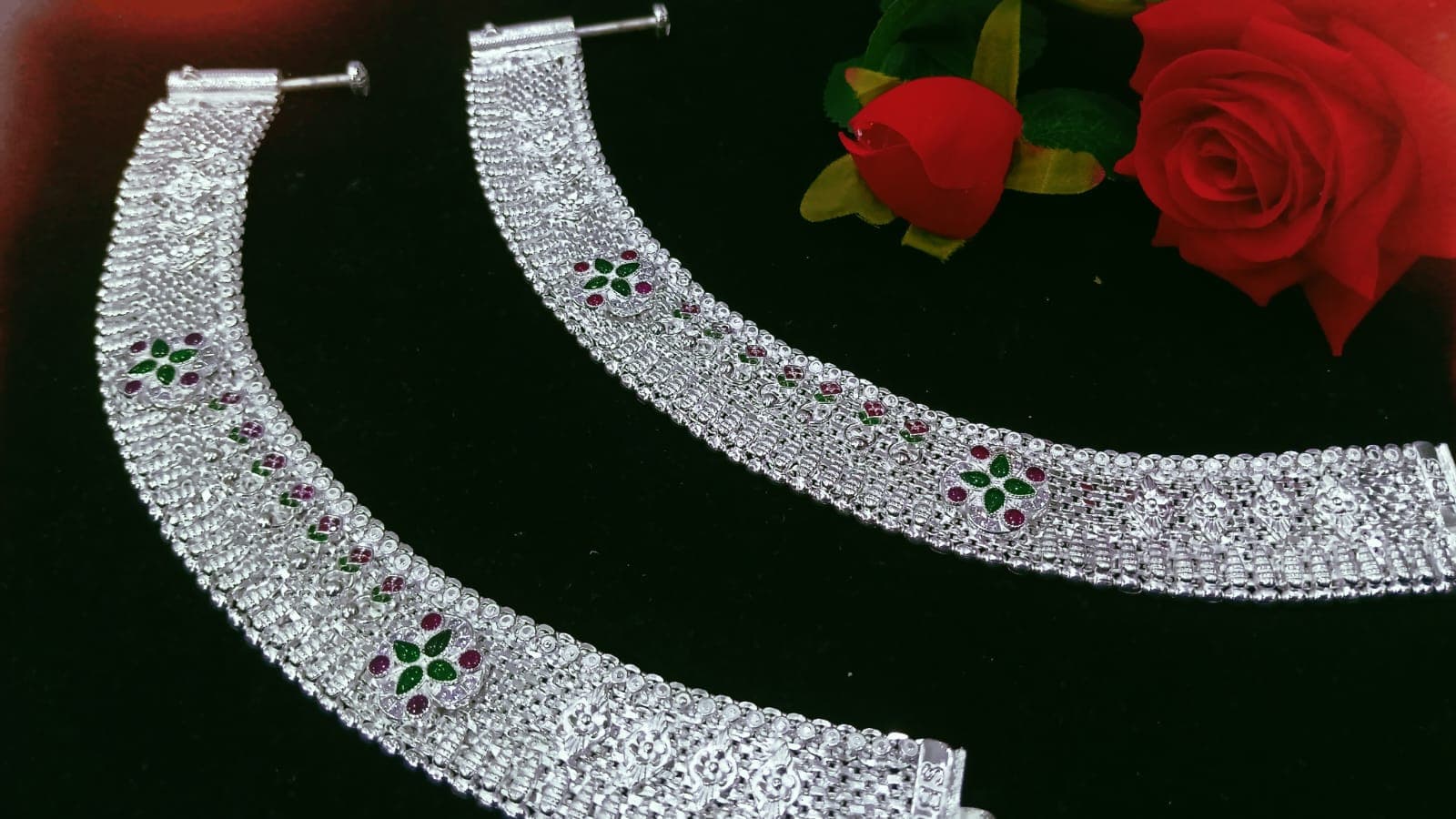 GOLA PAYAL